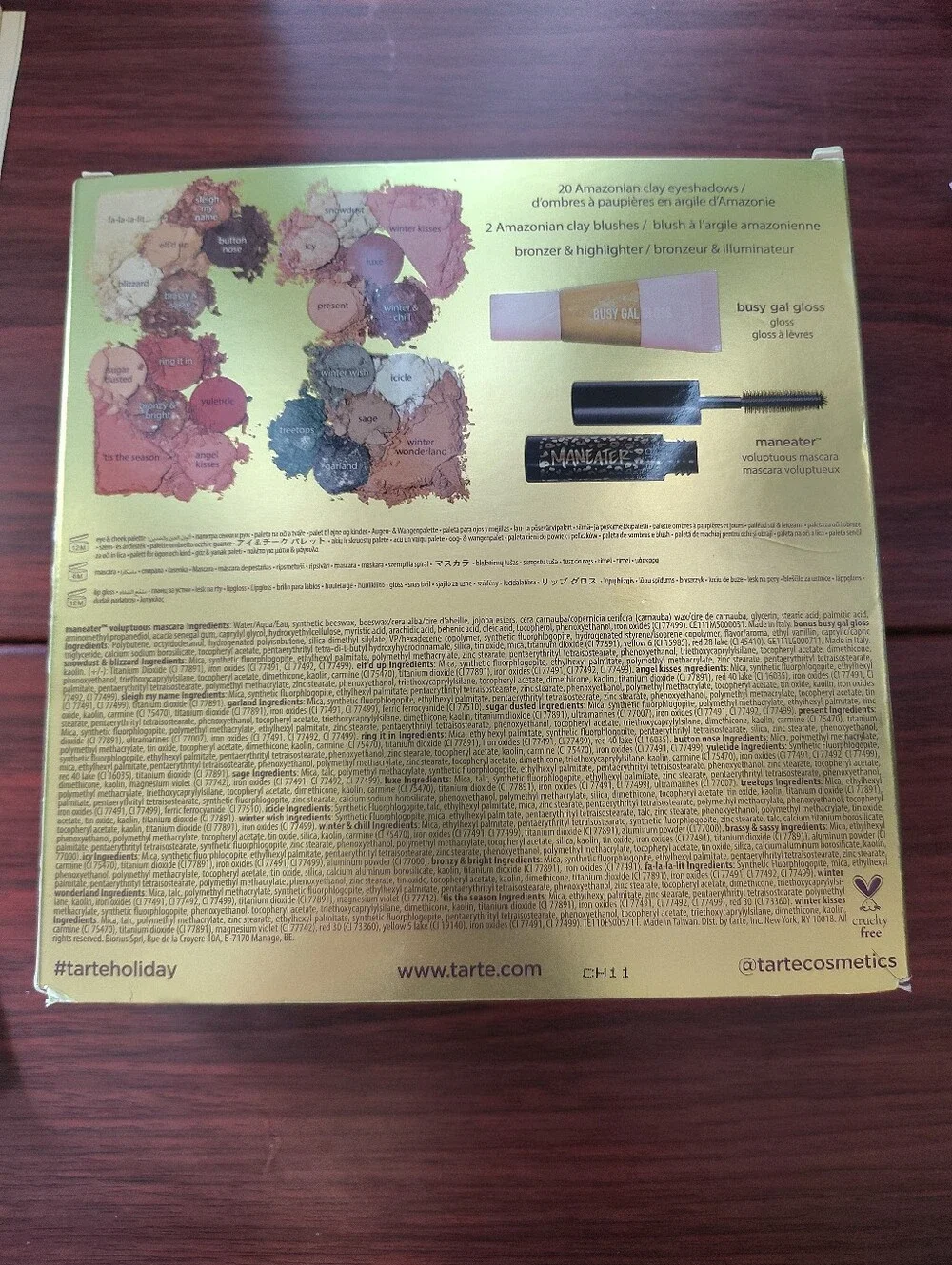 tarte set includes